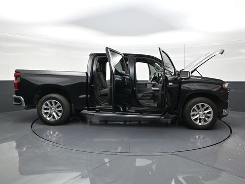 Used 2022 Chevrolet Silverado 1500 LTZ image 30