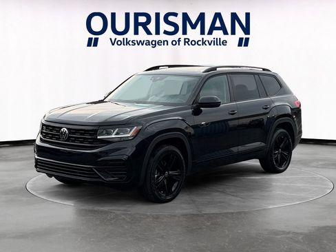 Used 2023 Volkswagen Atlas SEL R-Line AWD/4WD image 2