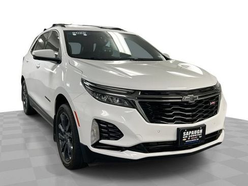 Certified 2022 Chevrolet Equinox RS w/ RS Leather Package AWD/4WD image 1