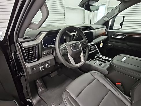 New 2026 GMC Sierra 2500 Denali w/ Denali Reserve Package AWD/4WD image 11