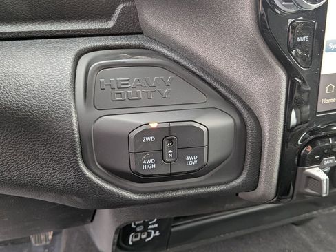 New 2026 RAM 2500 Tradesman AWD/4WD image 27
