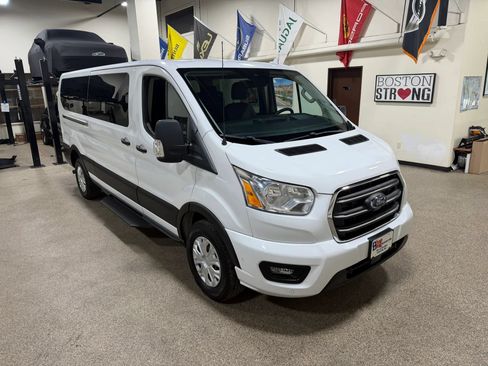 Used 2020 Ford Transit 350 XLT RWD image 5