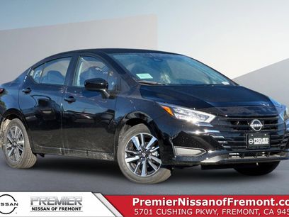 New 2025 Nissan Versa SV w/ Trunk Package