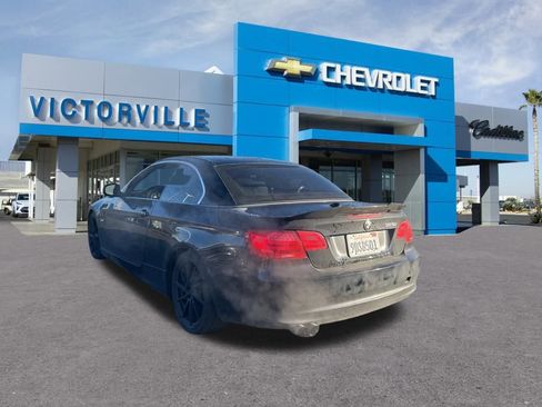 Used 2011 BMW 328i Convertible w/ Premium Pkg image 6