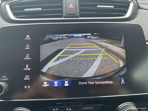 Used 2017 Honda CR-V Touring image 29