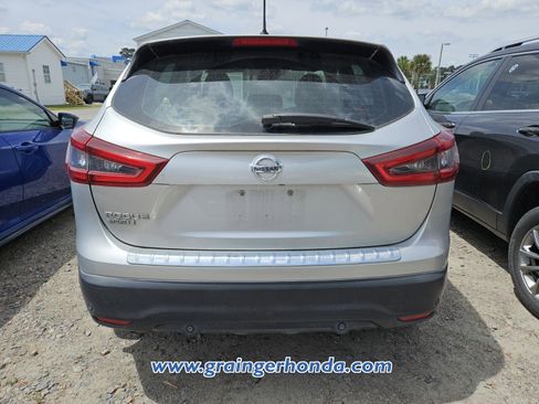 Used 2020 Nissan Rogue Sport S w/ Appearance Package image 8