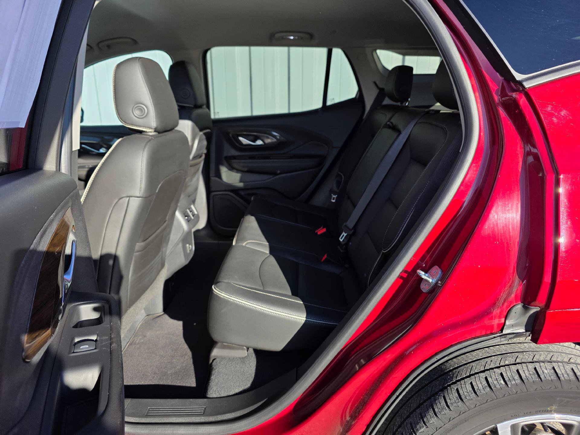 Used 2020 GMC Terrain Denali AWD/4WD image 23