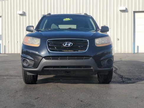 Used 2011 Hyundai Santa Fe GLS image 2