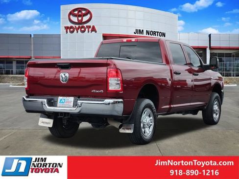 Used 2024 RAM 2500 Tradesman w/ Chrome Appearance Group AWD/4WD image 8