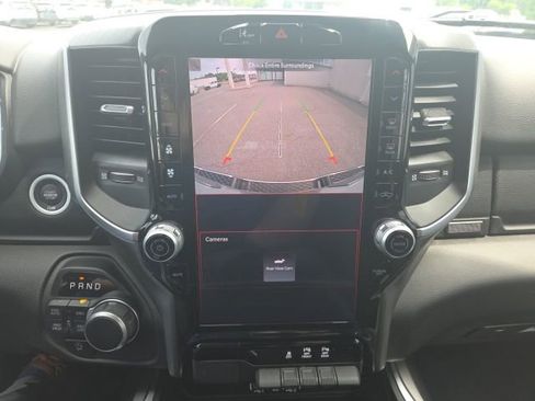 Used 2025 RAM 1500 Big Horn AWD/4WD image 25