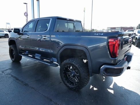 Used 2019 GMC Sierra 1500 SLT w/ SLT Premium Package image 7