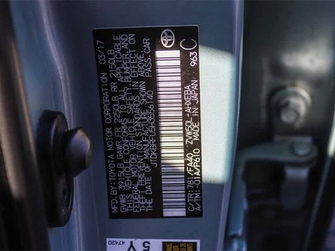 Used 2017 Toyota Prius Two w/ Carpet Mat Package image 40