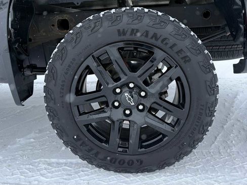 Used 2023 Chevrolet Silverado 1500 Custom Trail Boss image 26