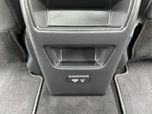 Used 2019 Nissan Sentra SV FWD image 40