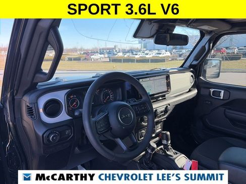 Used 2024 Jeep Wrangler Sport S image 44