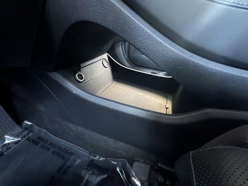 Used 2022 Hyundai Santa Fe Limited w/ Cargo Package image 34