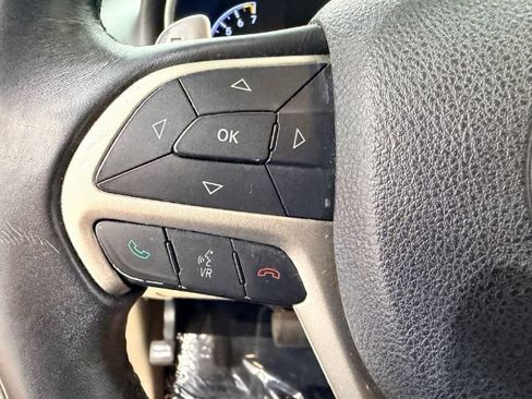 Used 2014 Jeep Grand Cherokee Laredo w/ Quick Order Package 23E AWD/4WD image 36