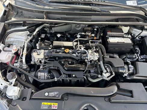 Used 2023 Toyota Corolla LE image 9