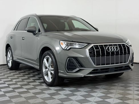 Used 2021 Audi Q3 2.0T Premium Plus AWD/4WD image 7