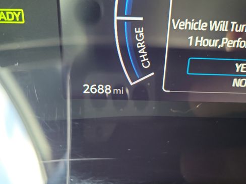 Used 2025 Toyota Camry SE image 19