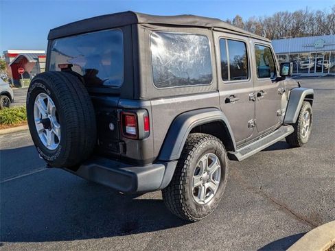 Used 2020 Jeep Wrangler Unlimited Sport S image 8