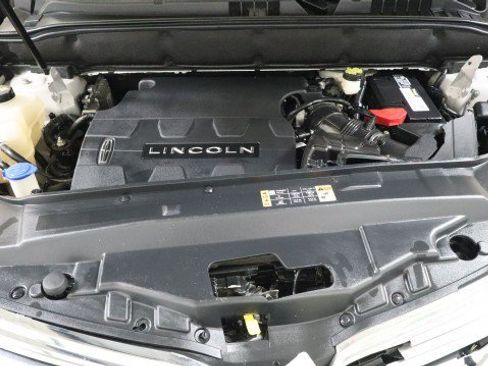 Used 2016 Lincoln MKX Reserve image 20