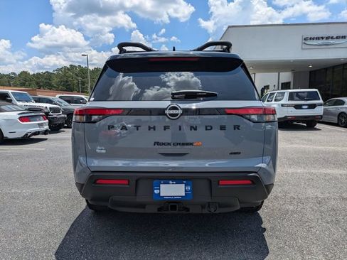 Used 2025 Nissan Pathfinder Rock Creek AWD/4WD image 5