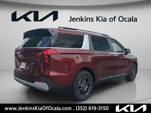 New 2026 Kia Carnival EX FWD image 5