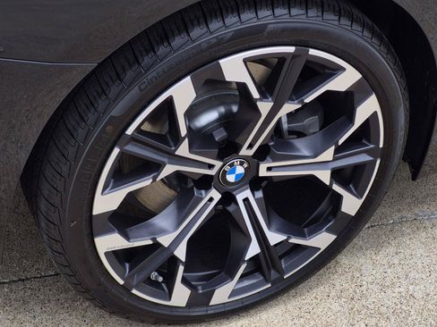 New 2026 BMW 330i xDrive Sedan w/ Convenience Package AWD/4WD image 7