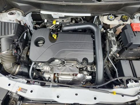 Used 2025 Chevrolet Equinox RS w/ Safety and Technology Package FWD image 30