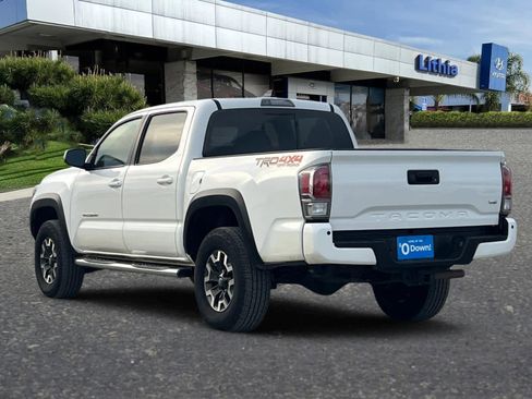 Used 2022 Toyota Tacoma TRD Off-Road image 6