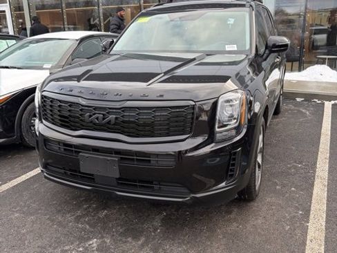 Certified 2022 Kia Telluride S image 1