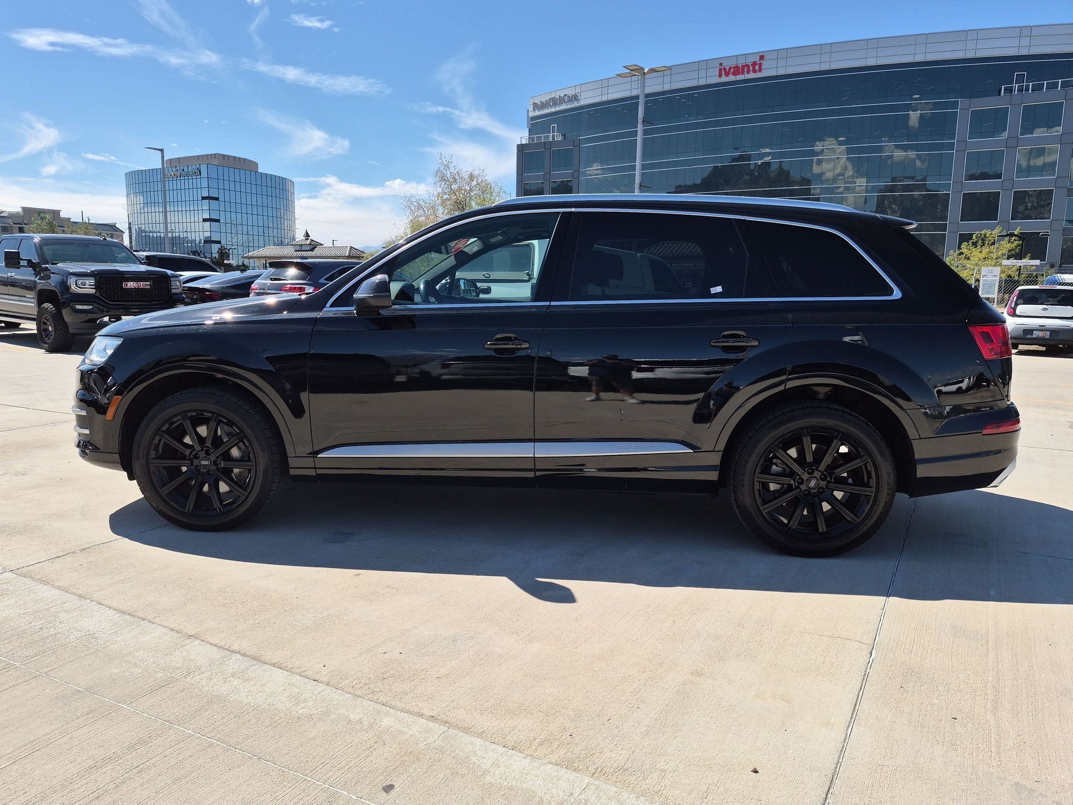 Used 2019 Audi Q7 2.0T Premium w/ Convenience Package AWD/4WD image 3