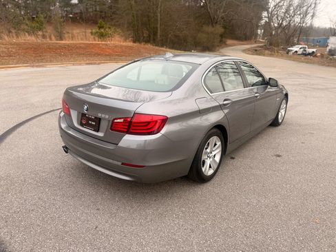 Used 2012 BMW 528i Sedan image 6