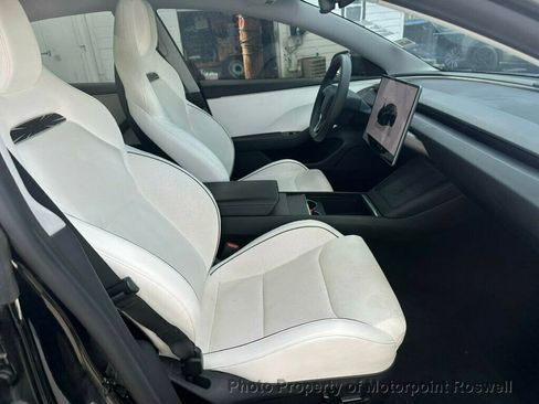 Used 2024 Tesla Model 3 Performance image 11