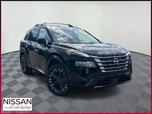 New 2026 Nissan Rogue Platinum w/ Platinum Premium Package AWD/4WD image 1
