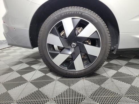 Used 2023 Volvo XC60 T8 Plus w/ Climate Package image 16