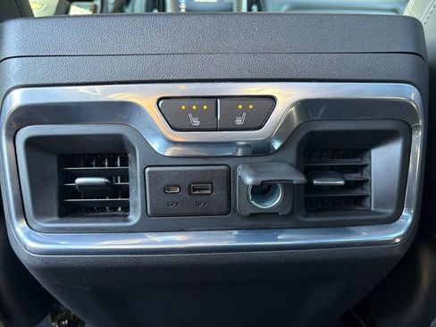 Used 2020 Chevrolet Silverado 1500 High Country w/ Technology Package image 5