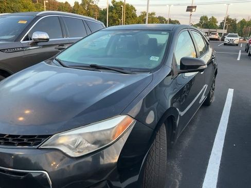 Used 2015 Toyota Corolla S FWD image 10
