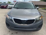 Used 2013 Kia Sorento LX image 3