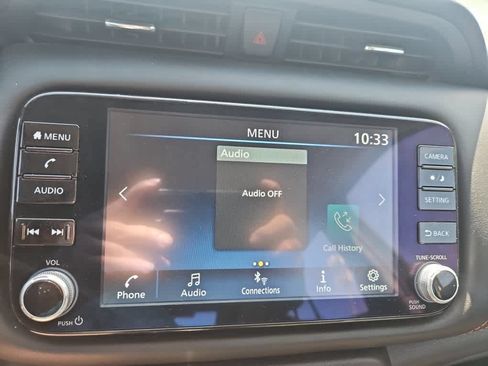 Used 2023 Nissan Kicks SR FWD image 14