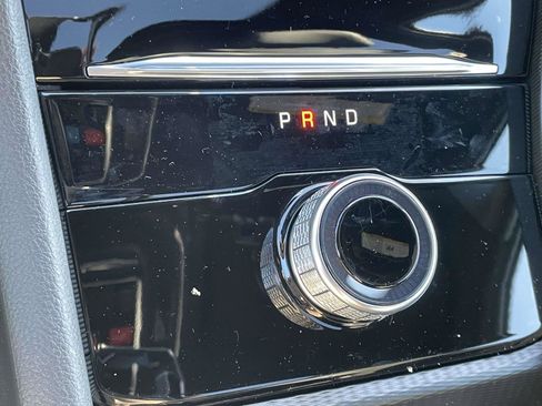 New 2025 Jeep Grand Cherokee Altitude image 4