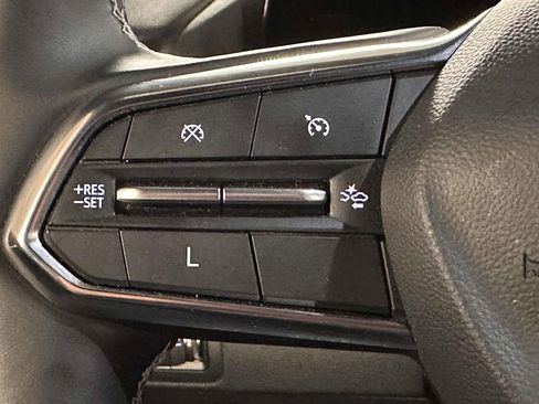 Used 2024 Chevrolet Traverse Z71 image 23