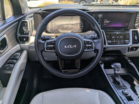 Certified 2023 Kia Sorento EX FWD image 16