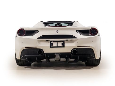 Used 2017 Ferrari 488 Spider RWD image 5