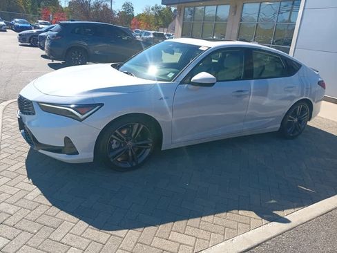 Used 2025 Acura Integra A-Spec image 3