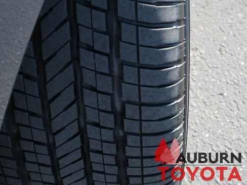 Used 2024 Subaru Impreza 2.0i Sport image 5