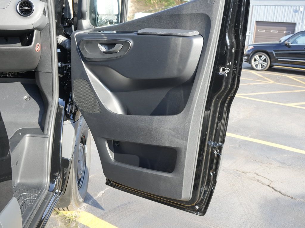 New 2026 Mercedes-Benz Sprinter 2500 image 22