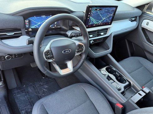 New 2026 Ford Explorer Active image 11