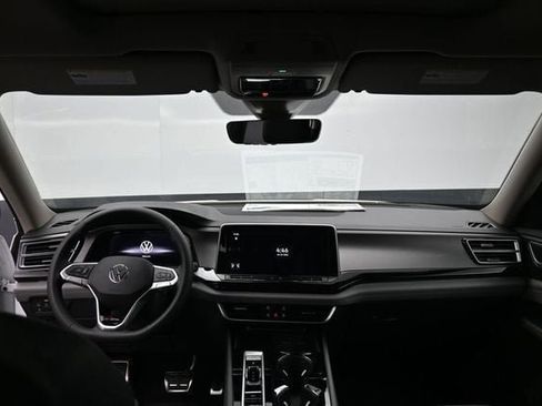 New 2026 Volkswagen Atlas Peak Edition AWD/4WD image 10
